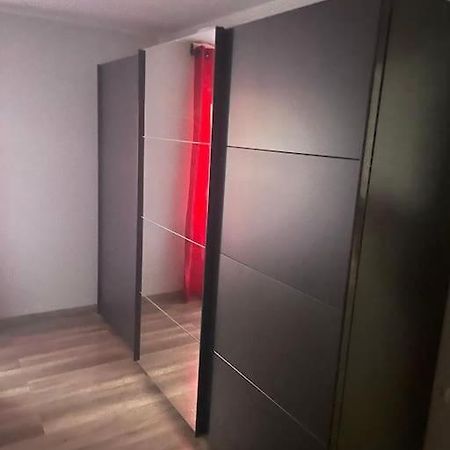 Ferienwohnung Outletcity Metzingen Metzingen  Buitenkant foto
