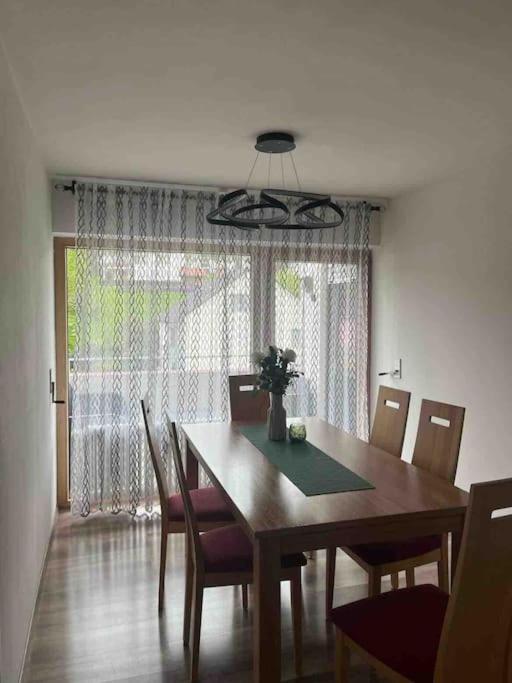 Ferienwohnung Outletcity Metzingen Metzingen  Buitenkant foto